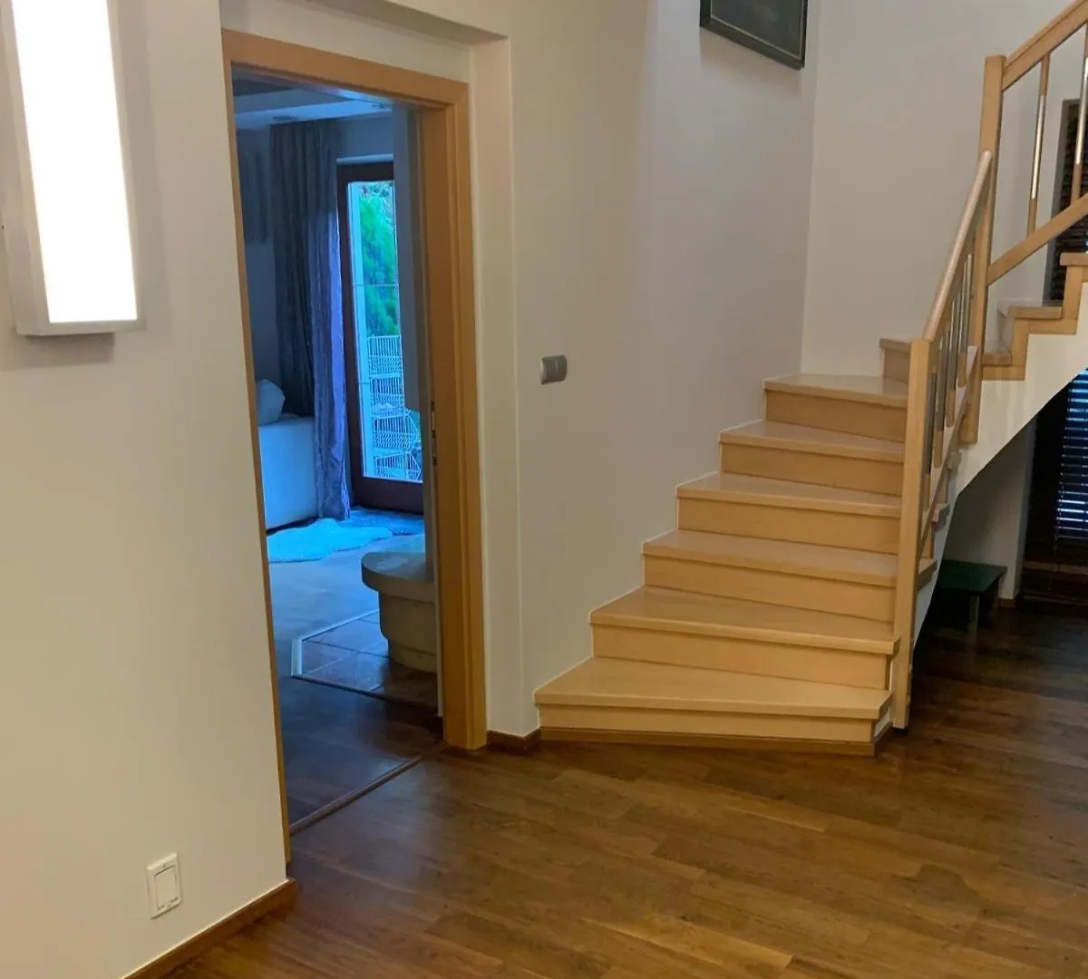 וילה Rodinny Dum Praha 8, Kobylisy